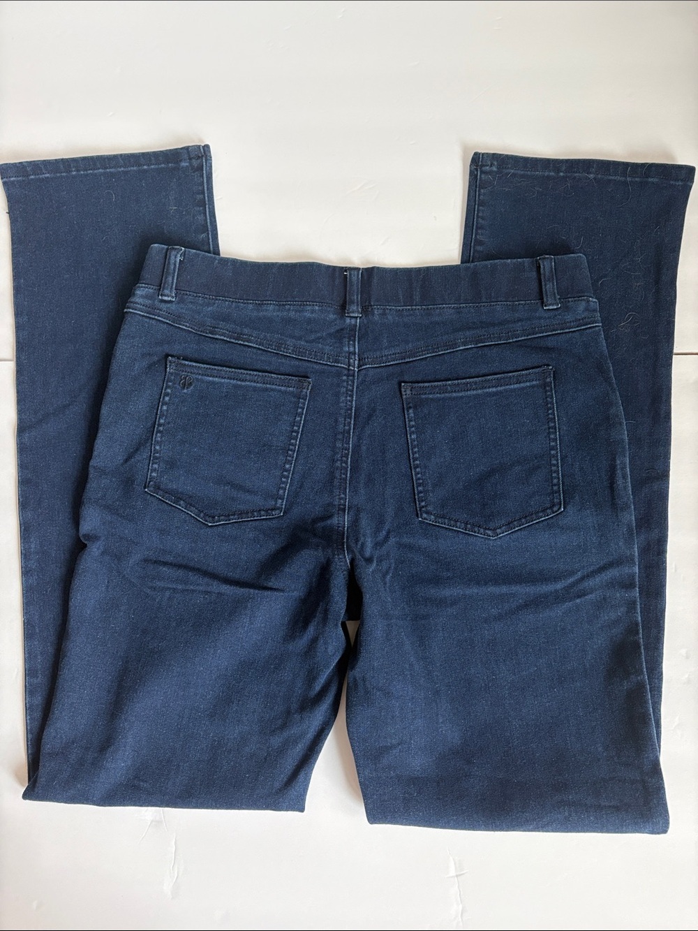 Betabrand dark wash straight leg 4-pocket blue jeans stretch waistband - Picture 6 of 16